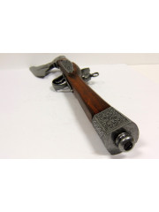 PISTOLET HACHE ALLEMAND 17EME