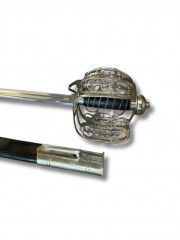 Épée d’officier écossais à garde en panier