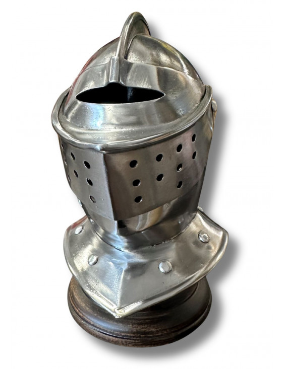 Mini Bassinet Médiéval à Visage Perforé