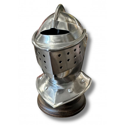 Mini Bassinet Médiéval à Visage Perforé