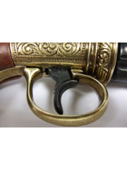 PISTOLET ANGLAIS 1840 6 CANONS NOIR ET OR